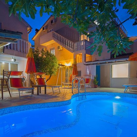 Apartmani Mihailovic بودفا المظهر الخارجي الصورة