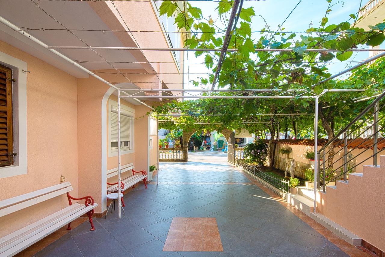 Apartmani Mihailovic بودفا المظهر الخارجي الصورة